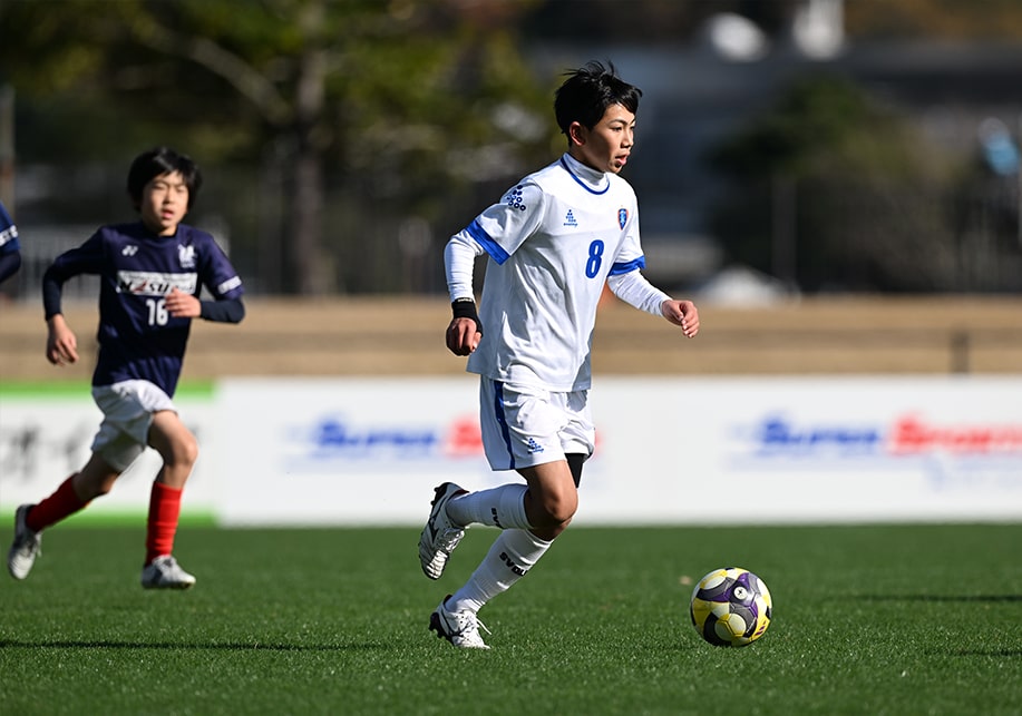 JFA 第49回全日本U-12サッカー選手権大会の試合風景