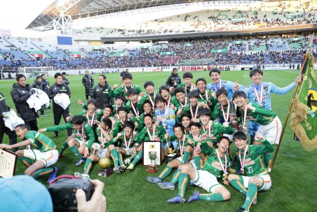 12月30日 月 年末年始の日本の風物詩 今年も高校サッカー選手権が開幕 サカママ