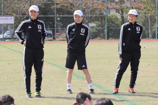 Ms Ad サッカー教室 In 福岡 レポート 日本代表新ユニフォーム プレゼントキャンペーン サカママ