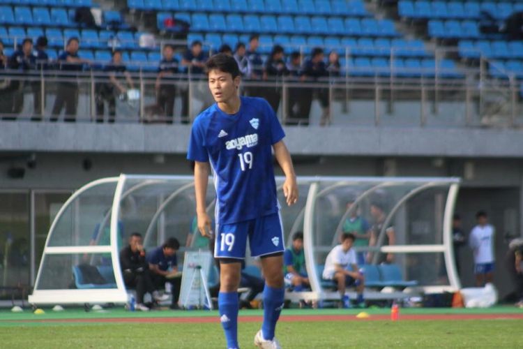 青山学院大学 サッカー部 ユニホーム 一式 - サッカー/フットサル