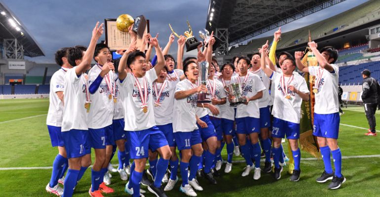 第99回全国高校サッカー選手権】人の輪がつながって開催された歴史的