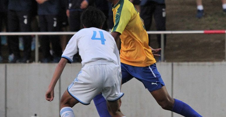 赤井裕貴 帝京高校 目指すはイブラヒモビッチ 名門 帝京の191センチfwの存在感 選手pick Up サカママ