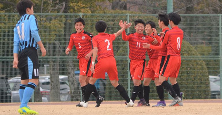 全国注目校file 就実高校 岡山 初の全国大会を目指す 赤色の戦士たち サカママ