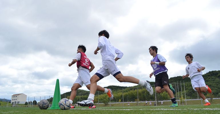 全国注目校file 高川学園高校 山口 知見を広げ チーム力を強化する山口の強豪 サカママ 全国注目校file 高川学園高校 山口 知見を広げ チーム力を強化する山口の強豪 サカママ