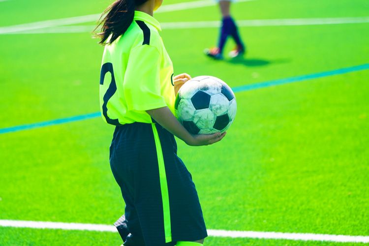 サッカーをする女の子は男の子っぽくなる サカママ サッカーをする女の子は男の子っぽくなる サカママ