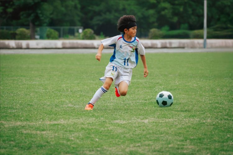 サッカー写真がもっと楽しくなる！ AI編集アイデア4選