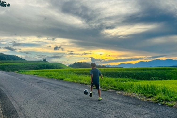 遊びは最良のトレーニング！ 遊びの時間がサッカー少年の心と体を育てる