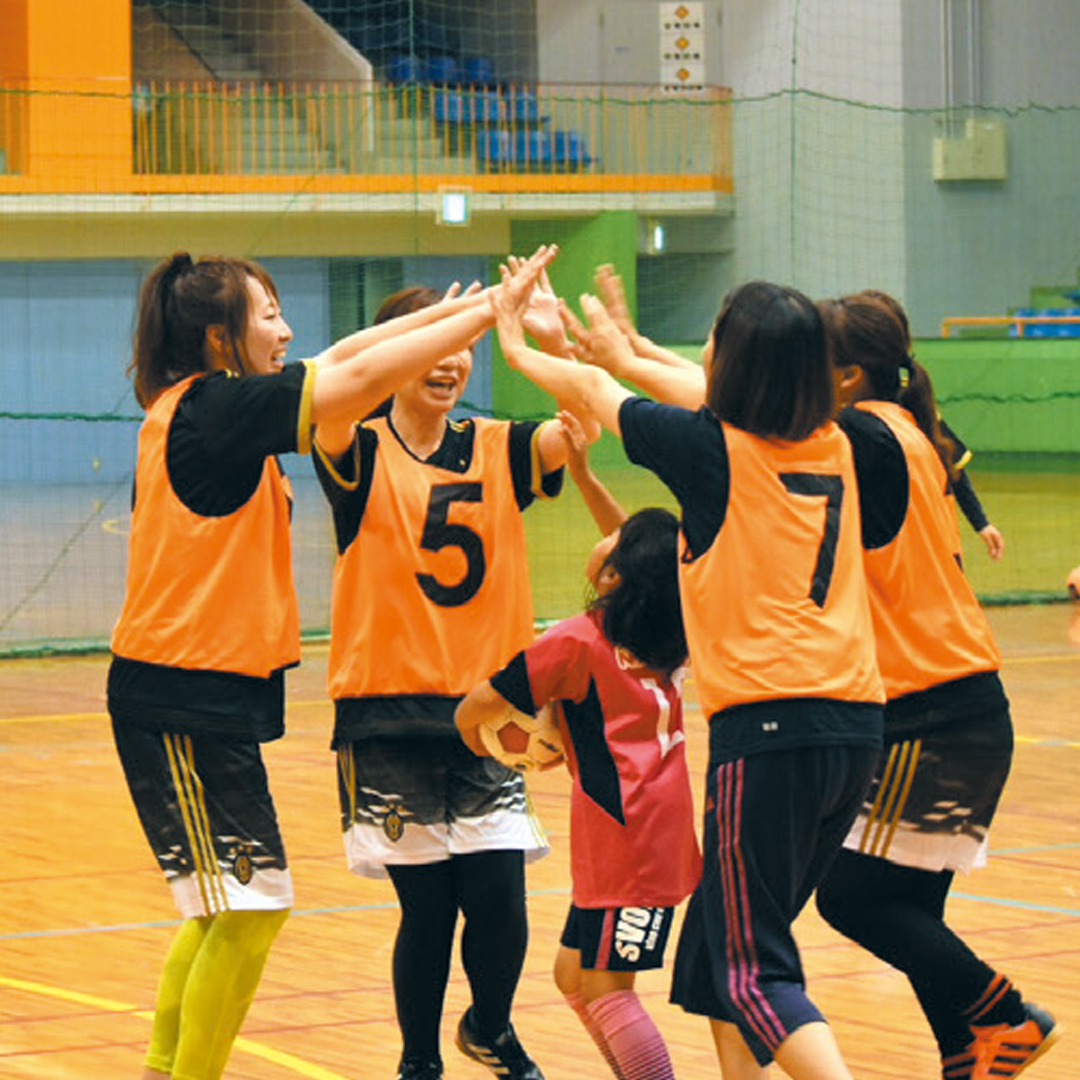 サカママをもっと楽しむための5つの秘訣④サカママたちとフットサルでリフレッシュ