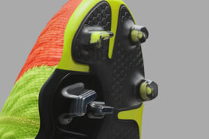 知っておこう！サッカーシューズの基礎知識④シューズを替えるタイミングって？