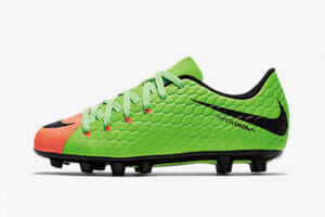 知っておこう！サッカーシューズの基礎知識①アウトソールの違いって？