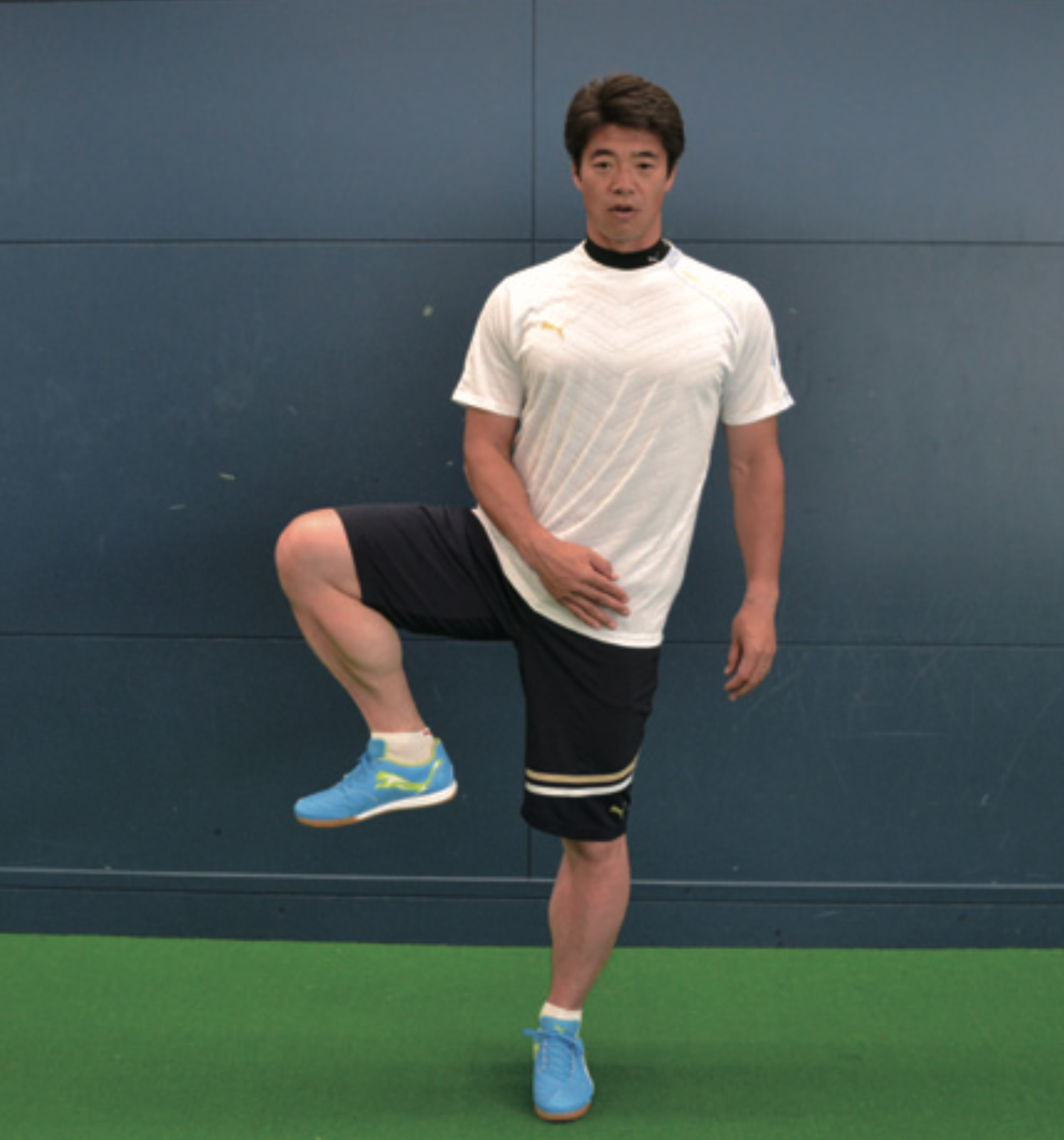 【体幹の鍛え方 ～vol.03～】プレーに生かせる立ち姿勢のトレーニング[応用編]