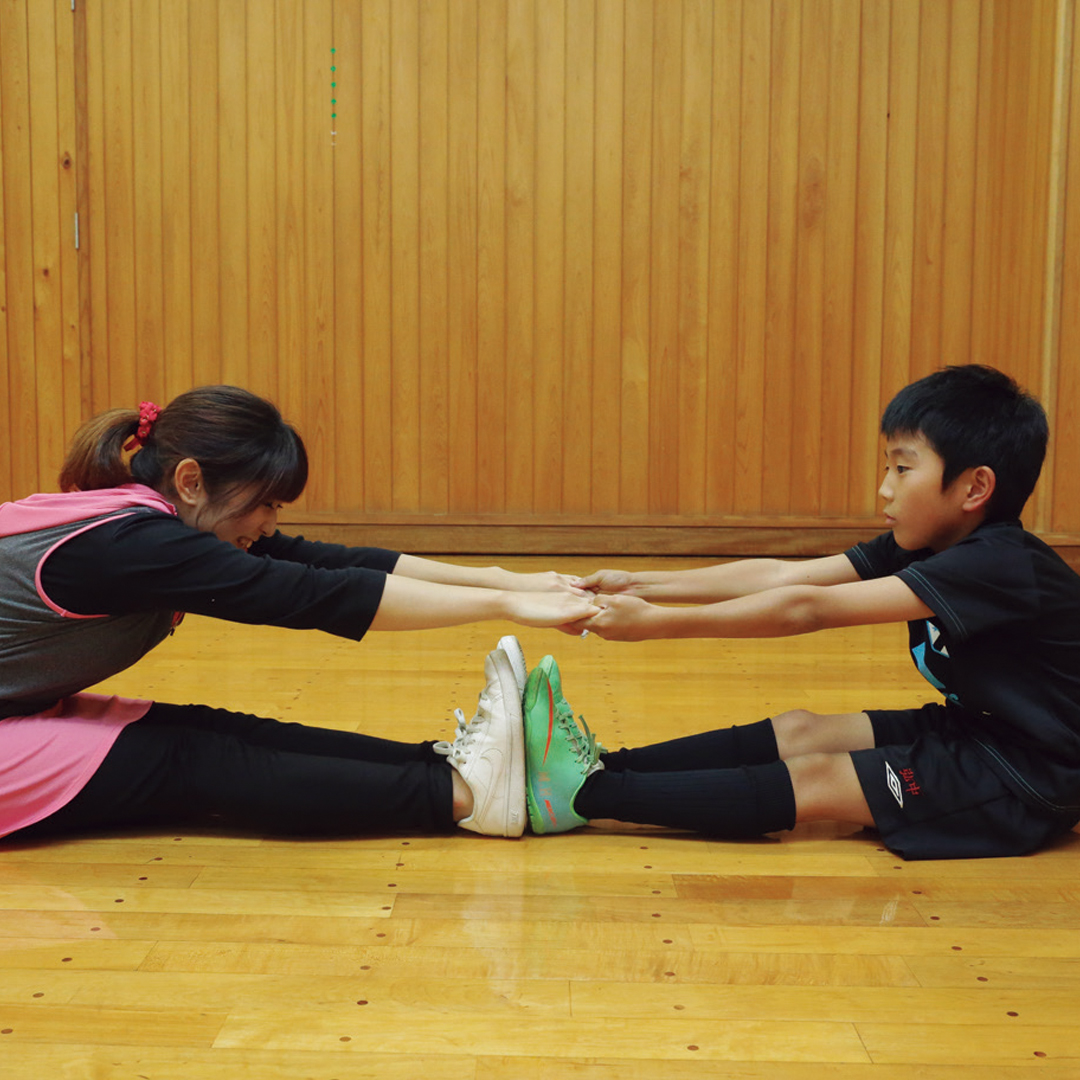 親子でTRY！ストレッチで体を温める！