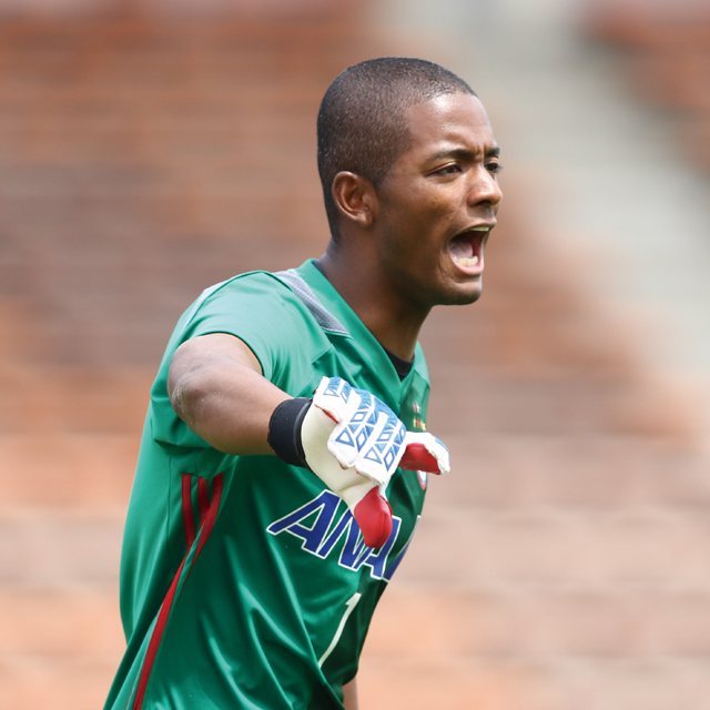 オビ・パウエルオビンナ