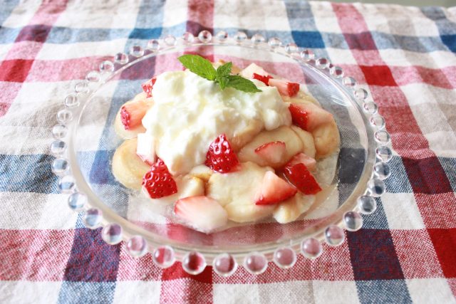 お麩のフレンチトースト 水切りヨーグルト添え