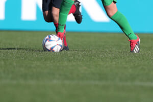 スパイクやトレシューを履くと「甲が痛い、小指が痛い！」ーその対処法は？