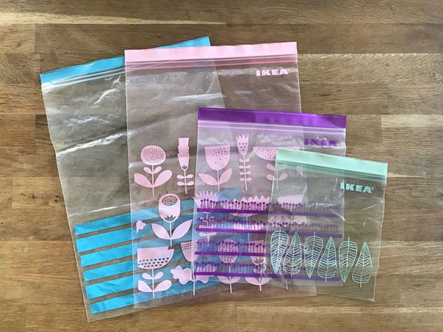 合宿便利アイテム2：ジッパー付きの袋たくさん