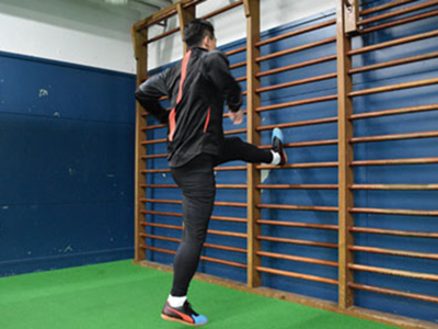 【一歩先を行くフィジトレ！】軸足強化のトレーニング