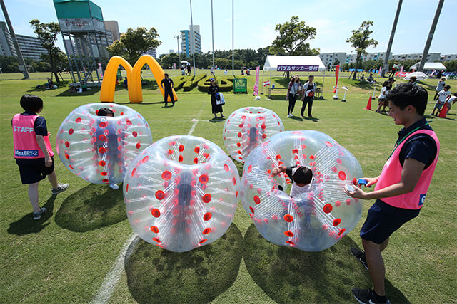 地元行政とも連携し、地域のファミリー6,000人を集客したスポーツ×SCRイベントを開催。
