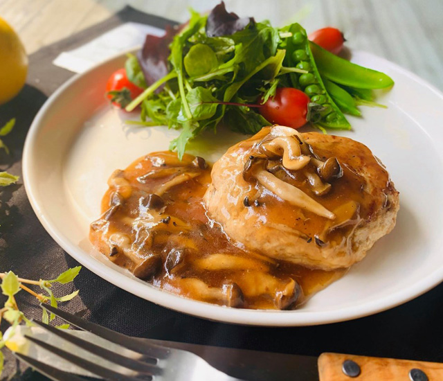 きのこたっぷり豆腐ハンバーグ