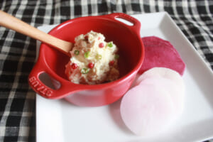 【サカママレシピ】味噌とネギとクリームチーズの生野菜ディップ