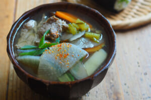 冬だけじゃない！食欲の落ちる時期に食べたい塩豚汁