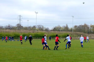 「小6と中3が一緒に試合?! ユニークな育成方法“Bio-Banding”」イギリスサッカー便り