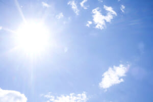 身体を内側・外側から冷やして熱中症対策！クーリングの方法を知ろう！