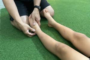 サッカーで足を痛めた！整形外科、整骨院、接骨院、整体院…どこに行けばいいの？