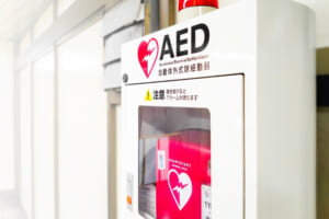 スポーツシーンでも大切！AEDのこと、どれくらい把握してますか？