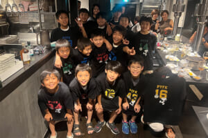 サッカーを通じた深い縁とかけがえのない仲間