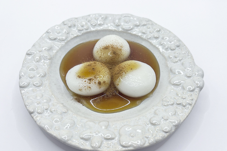 補食に☆豆腐白玉 メープルみたらし