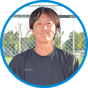 FC大泉学園 小嶋 快監督|真夏のサッカーを一日サポート! FC大泉学園が体感した「COOL SHADER(クールシェイダー)」の実力とは?