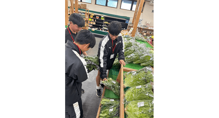 高川学園サッカー部のメンバーの写真