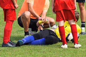 ついに息子が太ももを痛めてしまいました　〜　親として、どうやって子どもの「サッカーやりたい」に寄り添うのか？　〜