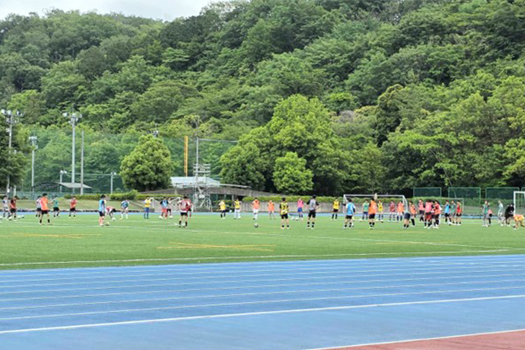 サッカー未経験ママ、高校サッカー進路選択への挑戦― チャンスは、自分で掴みに行く ―