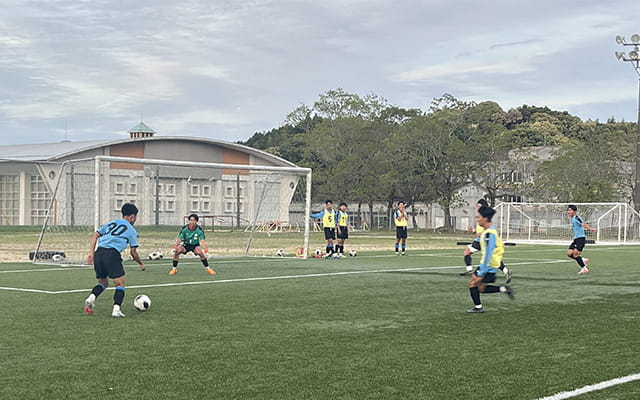 鵬翔高校の練習風景