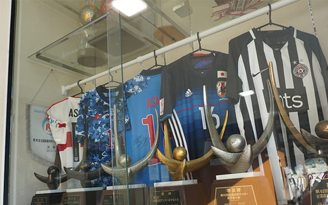 四日市中央工業高校のユニフォーム